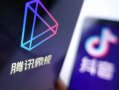 抖音爆料吃瓜qq群聊天,QQ聊天记录曝光，娱乐圈幕后真相大揭秘